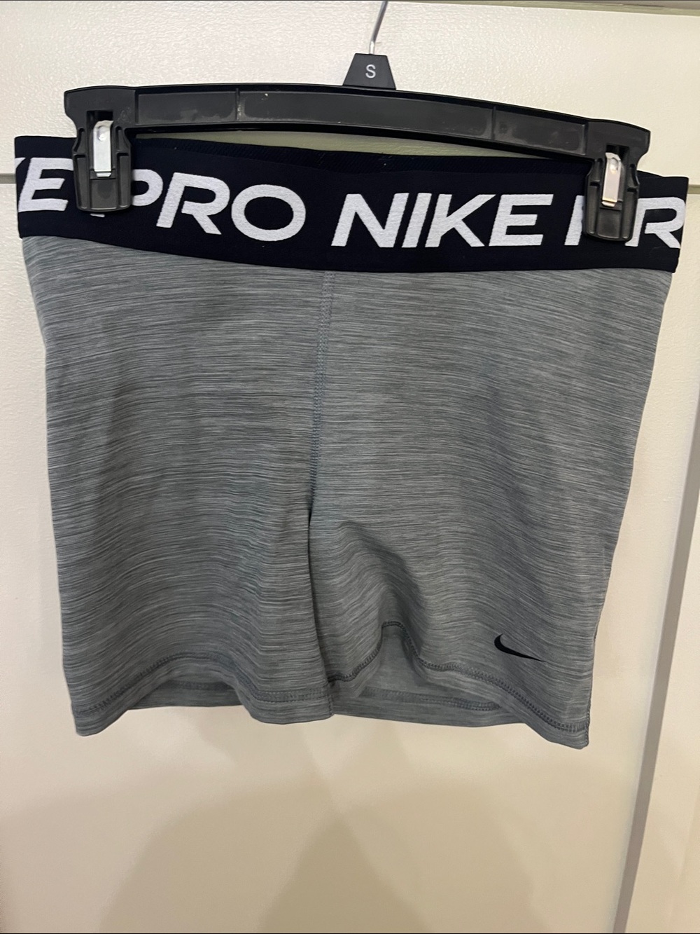 Nike pro women’s bike shorts